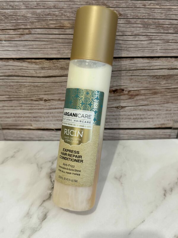 spray sans rinçage à l'huile de ricin et démêlant