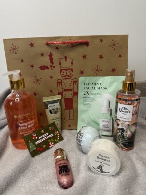 Coffret mix capillaire et cosmétique grand format