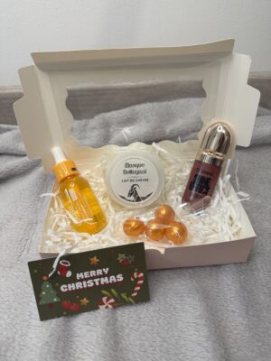 Petit coffret mix capillaire et cosmétique spécial noël